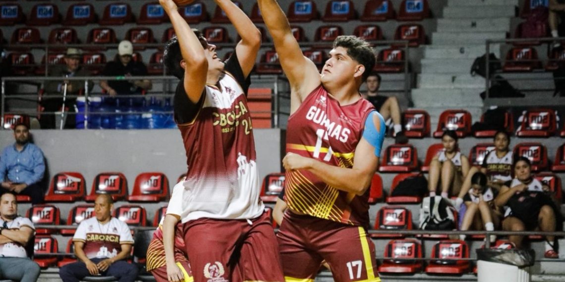 Botan el balón en la Olimpiada Estatal de Basquetbol de tercias