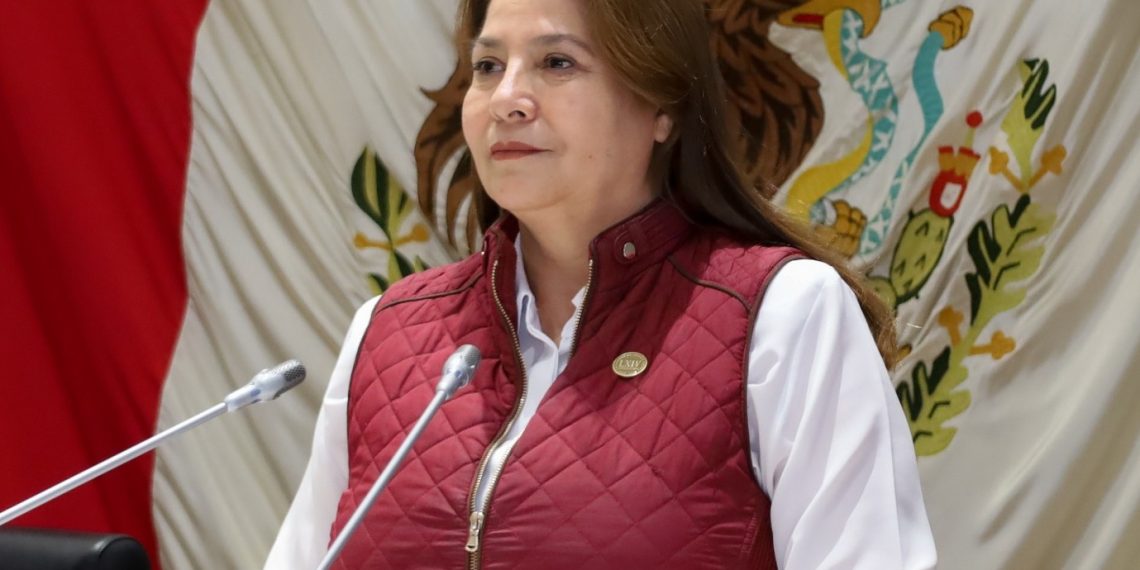 Diputada Vicky Espinoza celebra fallo del Tribunal Administrativo a favor de jubilados y pensionados del Ayuntamiento de Hermosillo