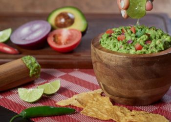 Por el Súper Bowl, EU compra 11% más aguacate mexicano