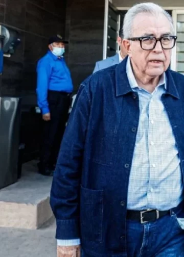 “No sé lo de Sinaloa, menos lo de Jalisco”, dice Rocha Moya tras pregunta por la detención del alcalde de Tequila