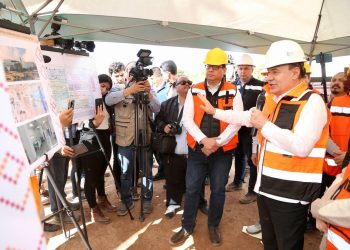 Impulsa Gobernador Durazo desarrollo integral agrícola y de salud de pueblos yaquis