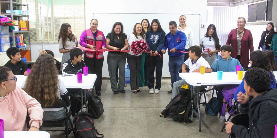 Inaugura alcaldesa Karla Córdova González comedor escolar en Secundaria Técnica 71 en Guaymas Norte