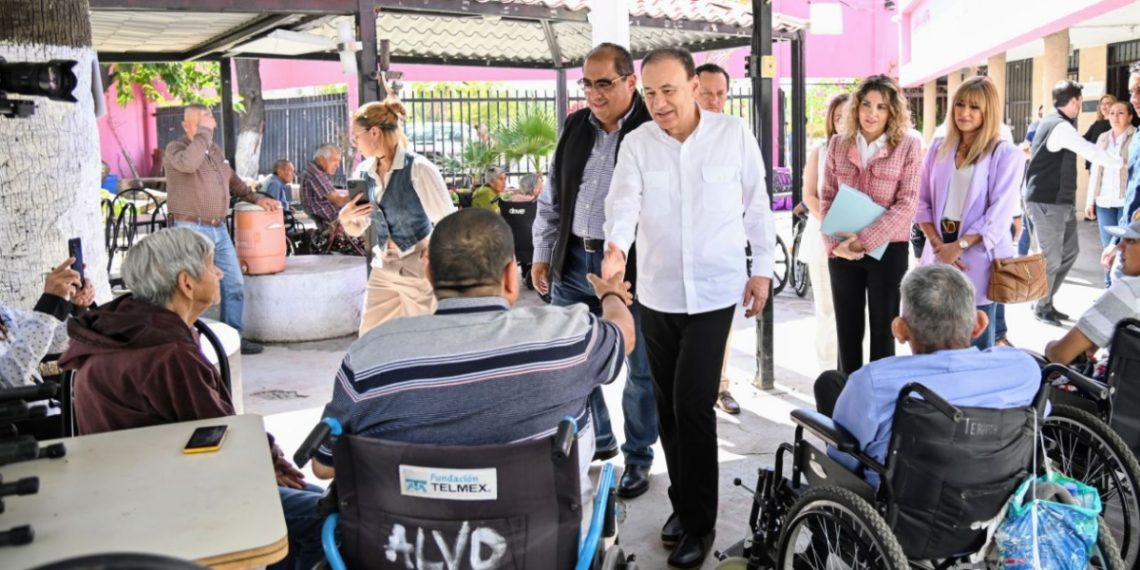 Supervisa Gobernador&nbsp;Jornada de salud en Albergue Luz Valencia