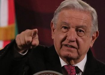 Lanza AMLO preguntas a Zedillo sobre Fobaproa, pensiones