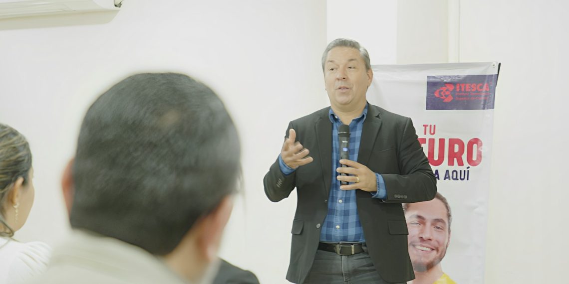 Llama SEC Sonora a hacer del desarrollo tecnológico un estilo de vida desde el sector educativo