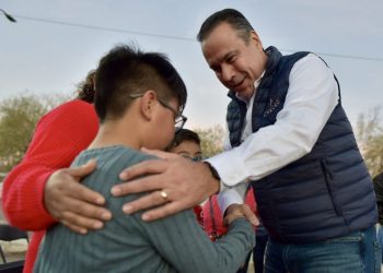 Lleva Toño Astiazarán más pavimentación al norte de Hermosillo