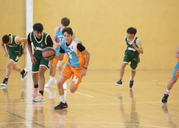 Botan balón en la fecha inicial del Estatal de Basquetbol 17- 18