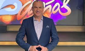 Ex de Patricio Cabezut lo señala de abusar de sus hijas