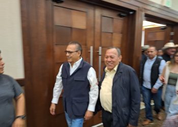 Unidos PRI, PAN y PRD, vamos a detener la demolición de las instituciones, coinciden Zambrano y Beltrones&nbsp;