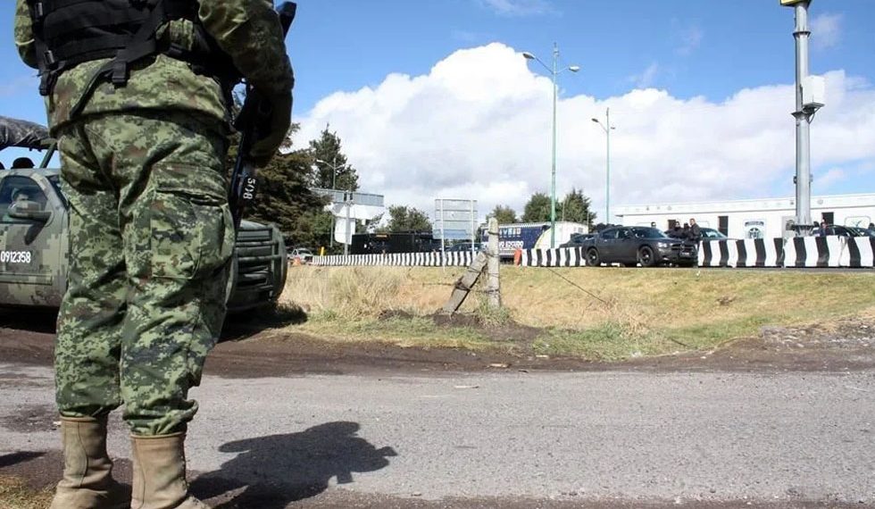 Admite AMLO responsabilidad de militares en caso Ayotzinapa