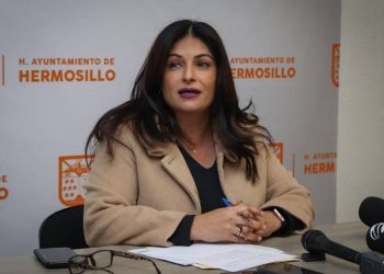 Zaira Fernández, pide licencia para participar en candidatura