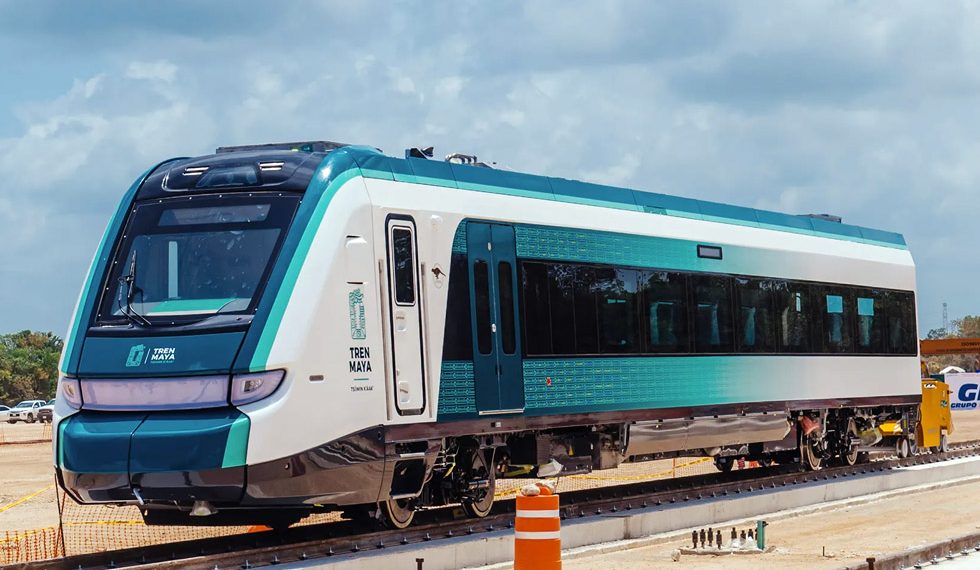 AMLO: a fin de mes, apertura de nuevo tramo del Tren Maya