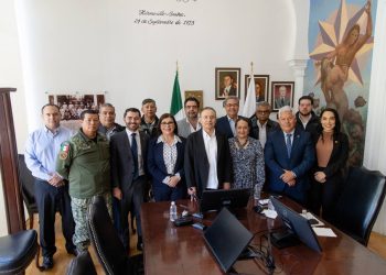 Atiende Gobernador reunión con gremio de transportistas de carga en la entidad