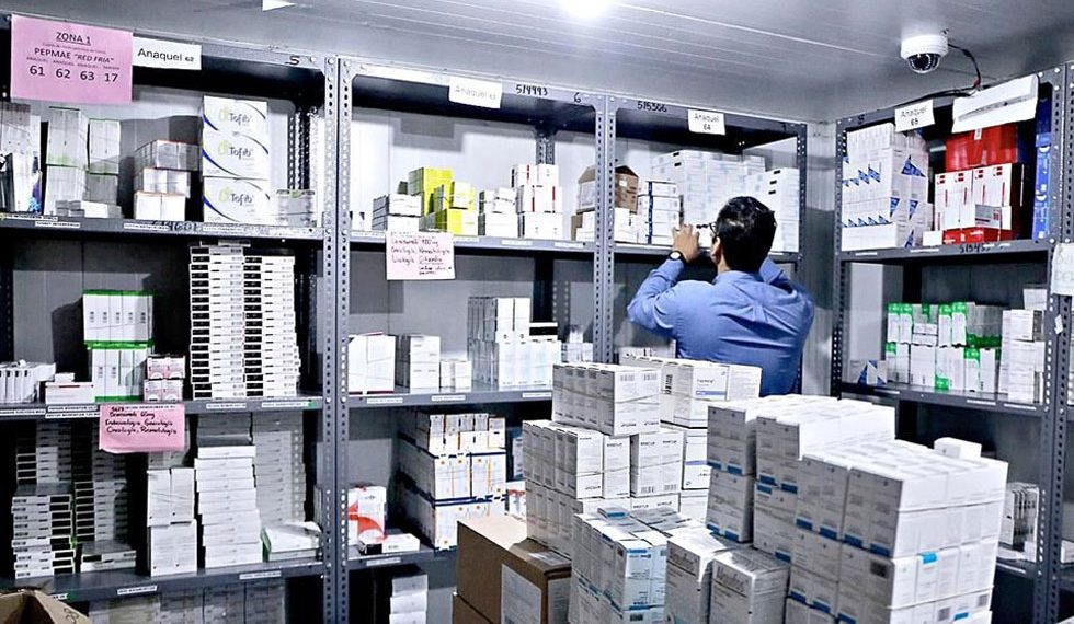 Recortan 4 mil 599 mdp a medicinas de ISSSTE