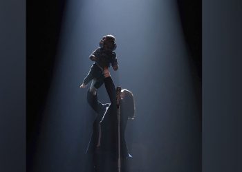 Yuridia presenta a su hijo Benicio en el Auditorio Nacional