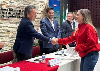 Estudiar directamente en el lugar de trabajo trae muchas ventajas para los jóvenes: SEC Sonora