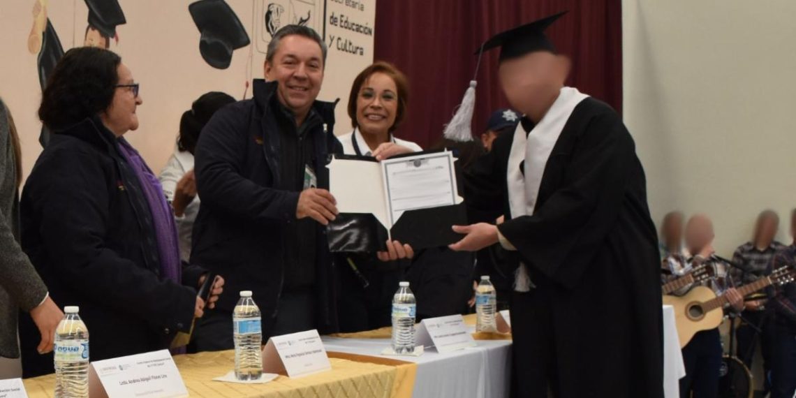 Personas privadas de la libertad recibieron certificados de educación básica y media superior: SEC Sonora