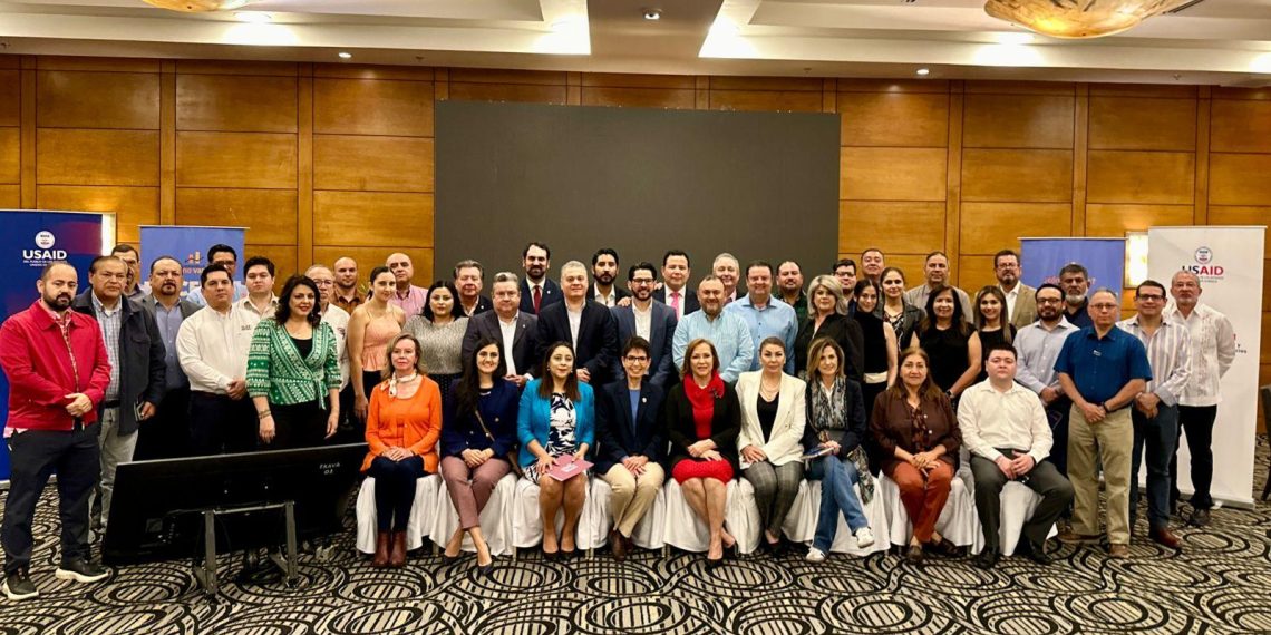 Presentan Coalición Ciudadana para la Mejora Regulatoria