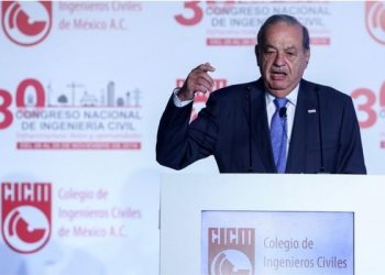 Slim propone invertir entre 28 y 30 por ciento del PIB para un mayor desarrollo de México