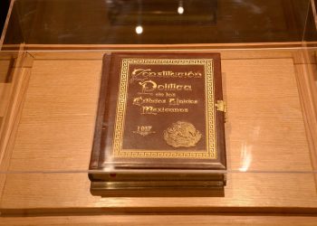 En poco más de un siglo la Constitución ha sufrido 769 reformas