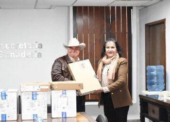 Entregan equipo de cómputo para la realización del REEMO a Inspectores de Ganadería