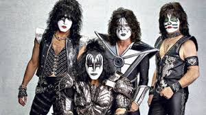 Vende KISS catálogo musical y marca por 300 mdd