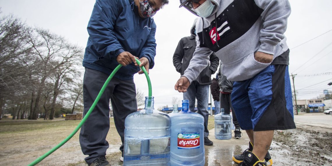 48% de la población urbana en México padece escasez de agua: INEGI