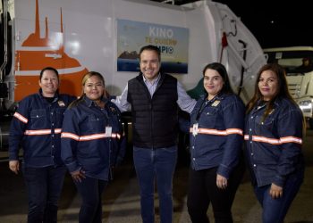 Da bienvenida Toño Astiazarán a primera tripulación de mujeres de recolección basura
