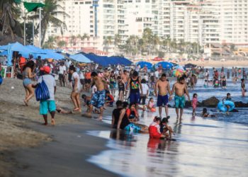 Turismo capta 2 mil 561 mdd de inversión extranjera directa