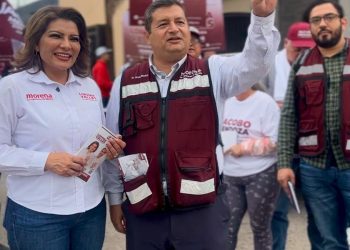 Persiste Jacobo Mendoza en su campaña a ras de suelo; realiza activación junto a la Fórmula ganadora al senado