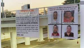 ‘No hay guerra en Sinaloa’; aparecen mantas tras ‘levantones’ en Culiacán