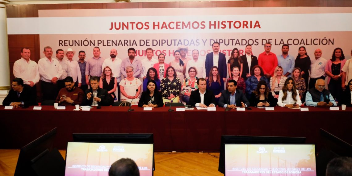Realizan Diputados de la coalición Juntos Hacemos Historia, reunión plenaria&nbsp;
