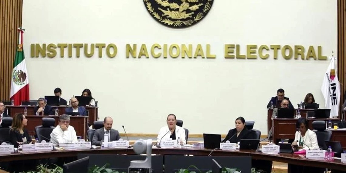 Prohíbe INE difundir logros de gobierno