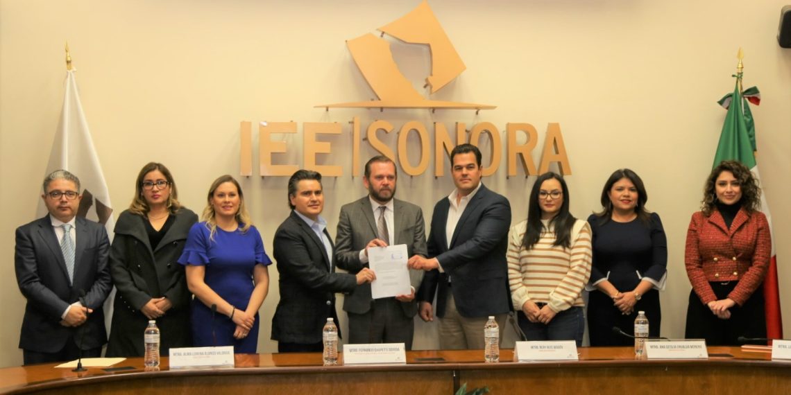 Presentan PAN y PRI carta intención para conformar la Coalición Fuerza por Sonora