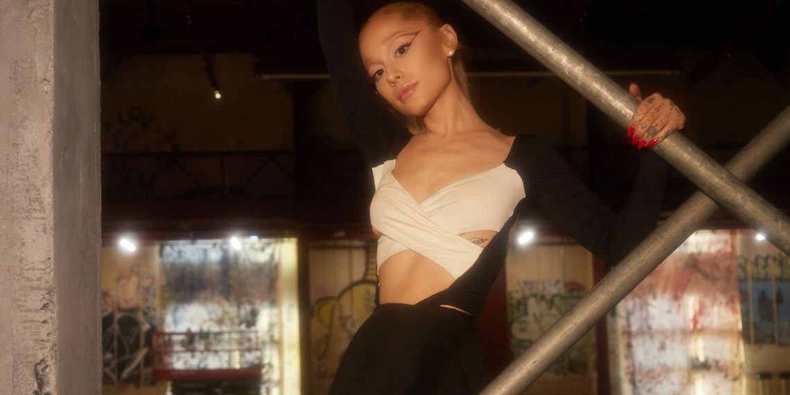 Ariana Grande revela fecha de estreno de su nuevo álbum “Eternal Sunshine”