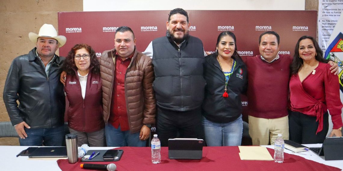 Presentan defensa de Reformas Constitucionales integrantes de Morena Sonora