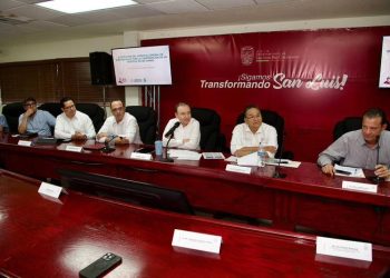 Gobernador da seguimiento a proyecto de construcción de Hospital de Zona IMSS Bienestar en SLRC