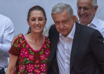 Meta elimina cientos de bots contra AMLO y Sheinbaum