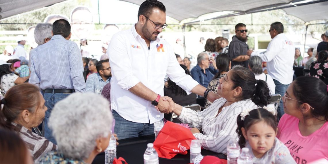 Refrenda el Cuate Vargas compromiso con el sur de Hermosillo.