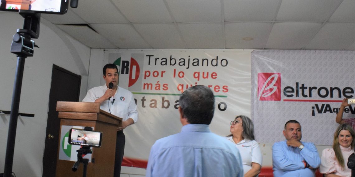 Está PRI Huatabampo fuerte y unido: Rogelio Díaz Brown