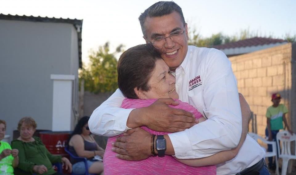 Siguen sumándose ciudadanos al proyecto de Ramón Flores