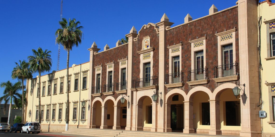 Gobierno de Sonora mantendrá apoyo en mesa de negociación para reanudar clases en Unison