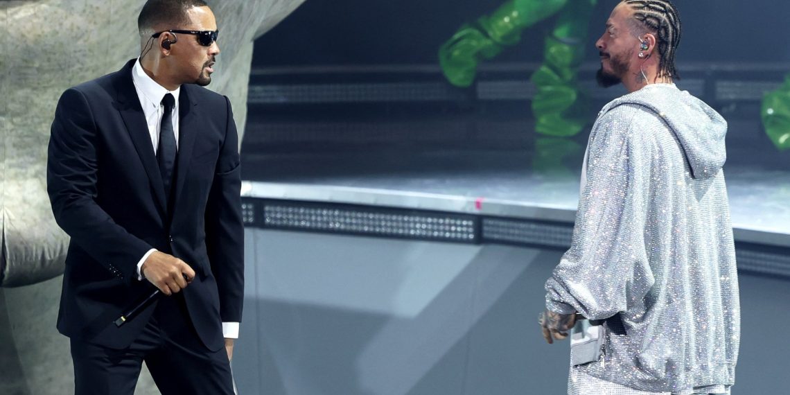 Will Smith reaparece en Coachella con homenaje a los “Hombres de Negro”