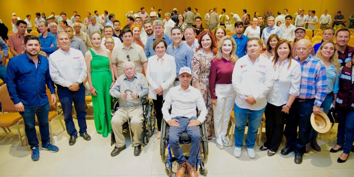 Promueve Ely Sallard la Renovación Empresarial y escucha las necesidades de la comunidad en Hermosillo