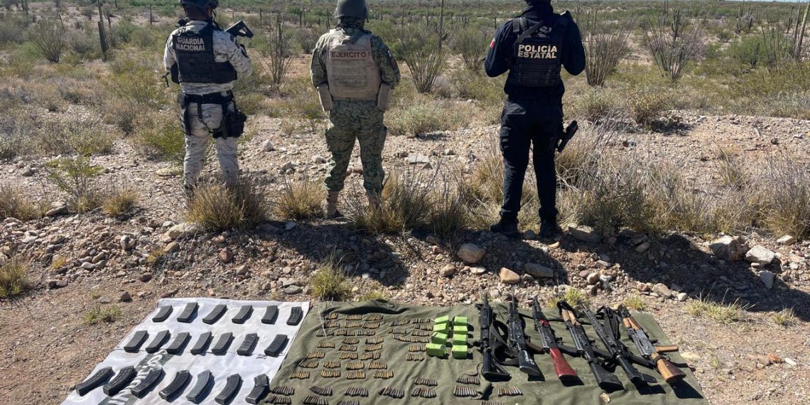 Incautan fuerzas de seguridad arsenal y material bélico en Trincheras