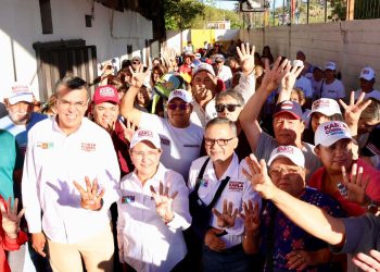 Sector San Vicente doctora Karla Córdova González, candidata a la alcaldía municipal.