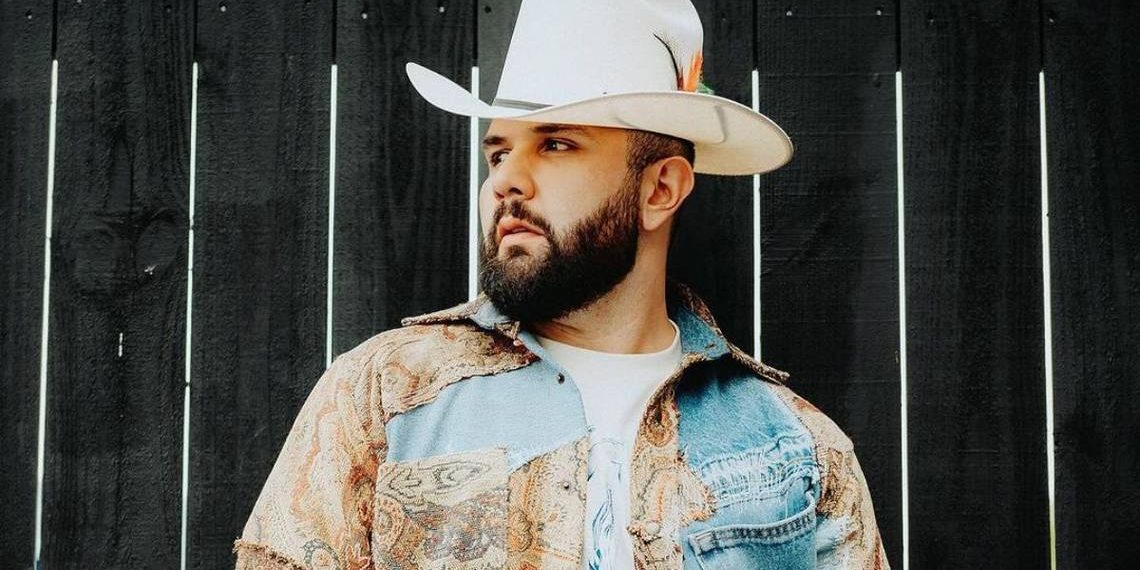 Carín León cumple un sueño más: abre el concierto de The Rolling Stones en Arizona