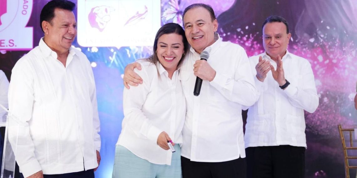 Reconoce Gobernador a madres trabajadoras del estado