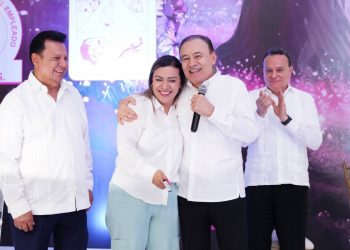 Reconoce Gobernador a madres trabajadoras del estado