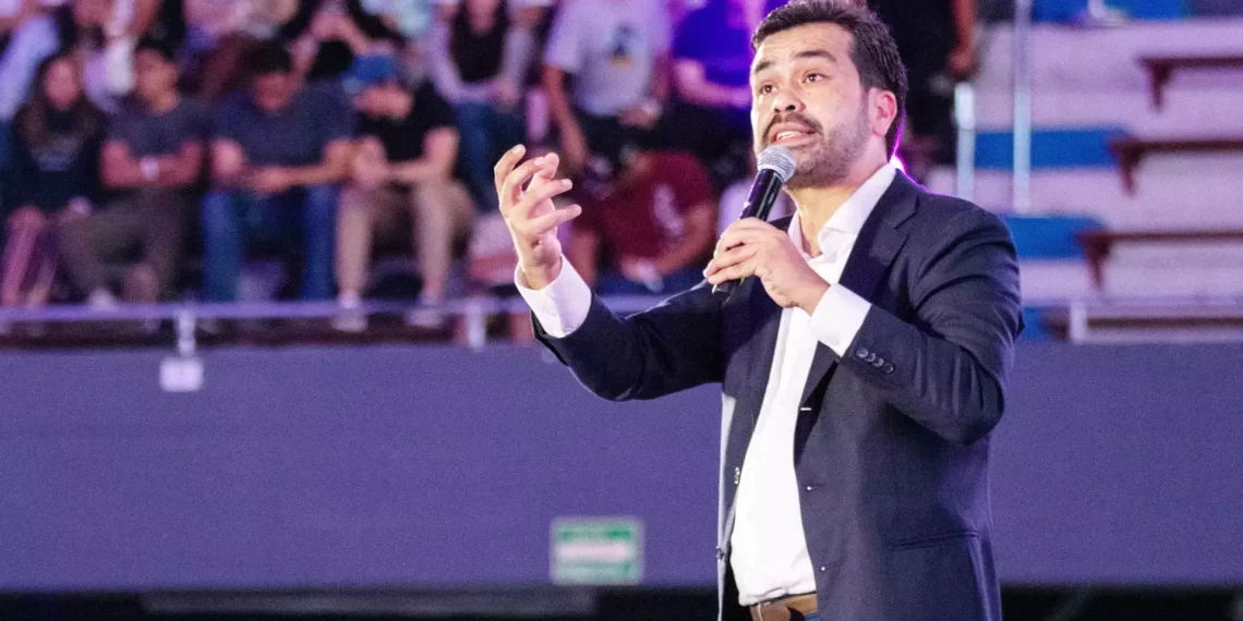 Reitera Máynez que no declinará a favor de alguna candidata